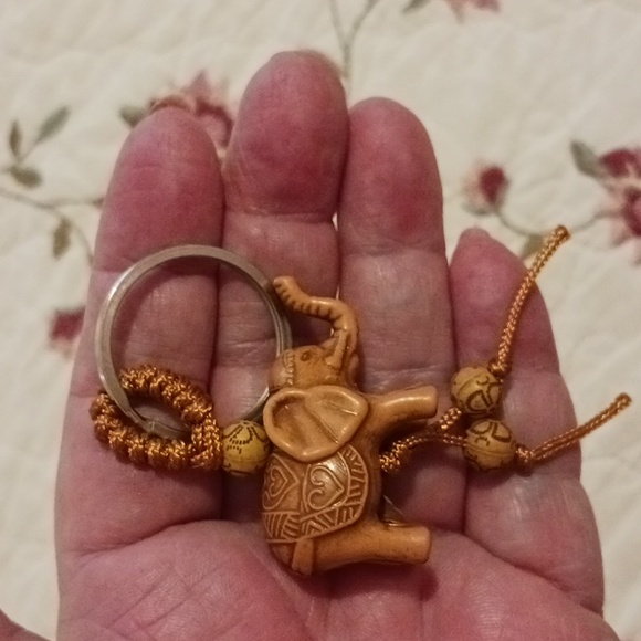 Elephant keyring or purse charm - Picture 2 of 3
